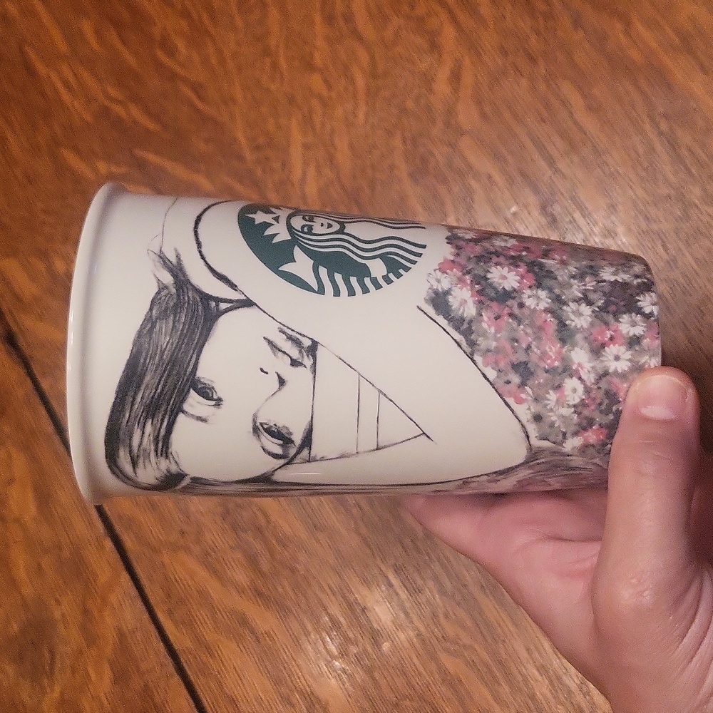 Starbucks Charlotte Ronson
